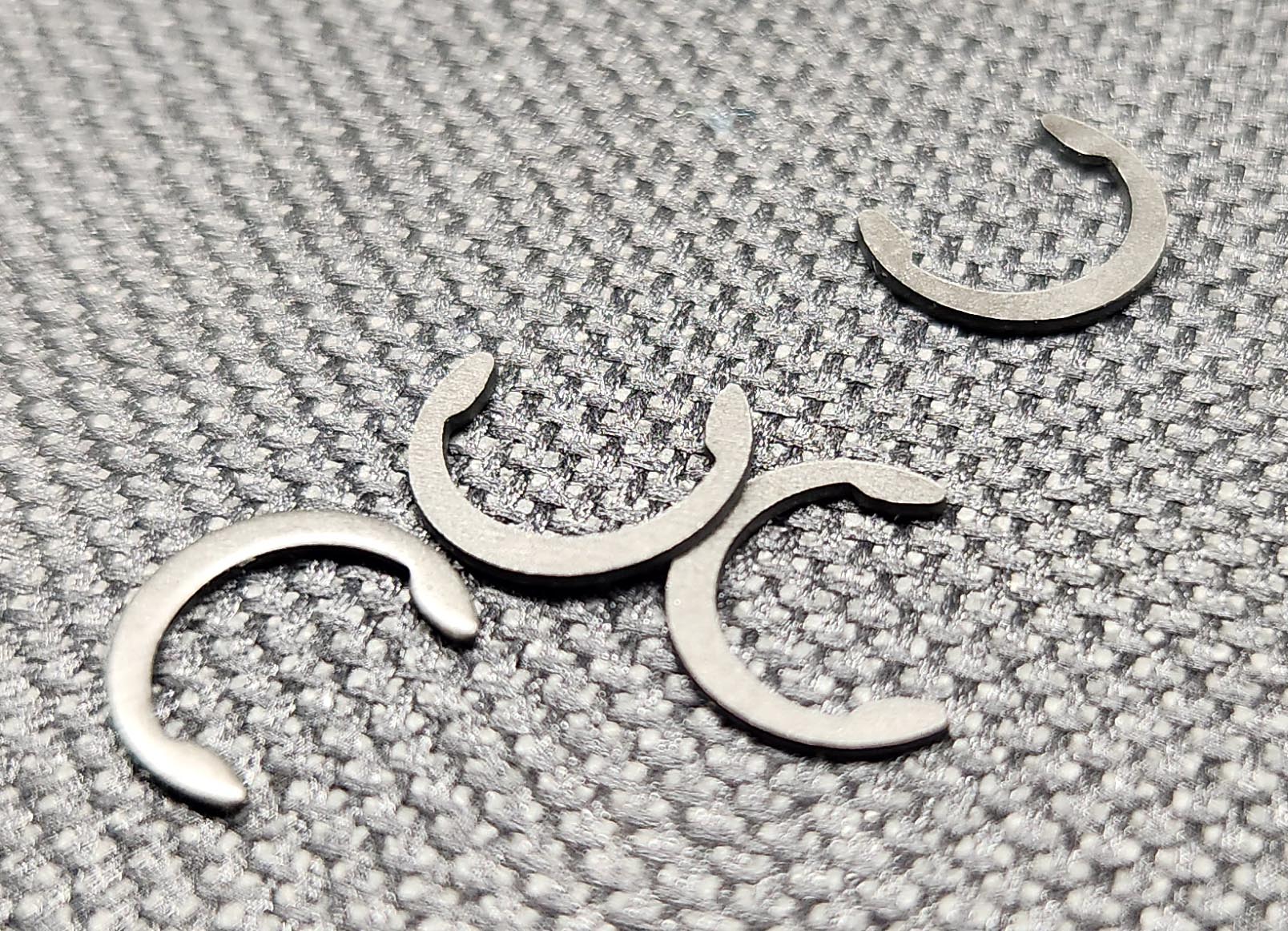 Damper Cup retaining rings