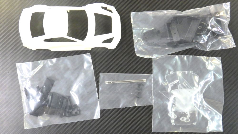 GL-NISSAN-GT3 White Kit Set