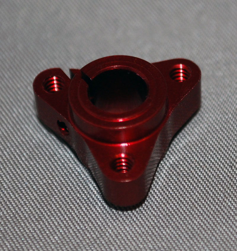 1/12th 3 Hole Clamp Hub(Red)